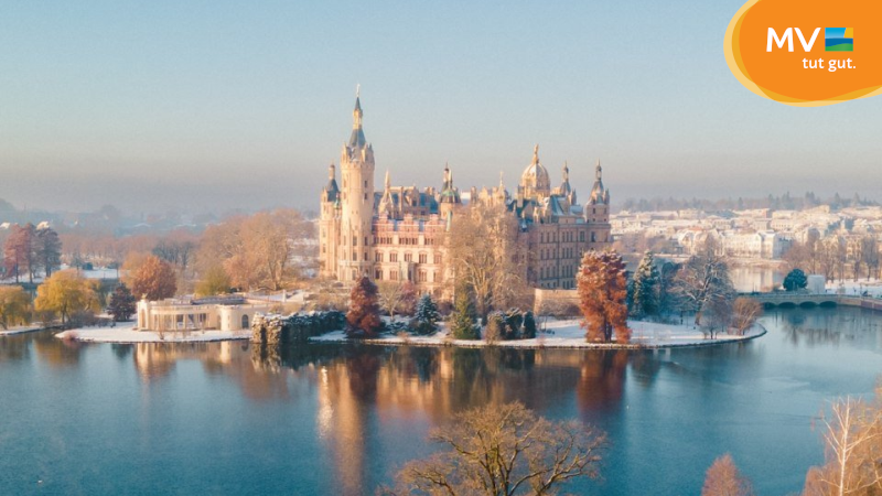 Das Schweriner Schloss im winterlichen Kleid | Foto: TMV/Witzel